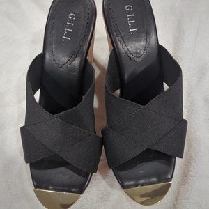 GILI wedge Sandals size 7.5 medium width
